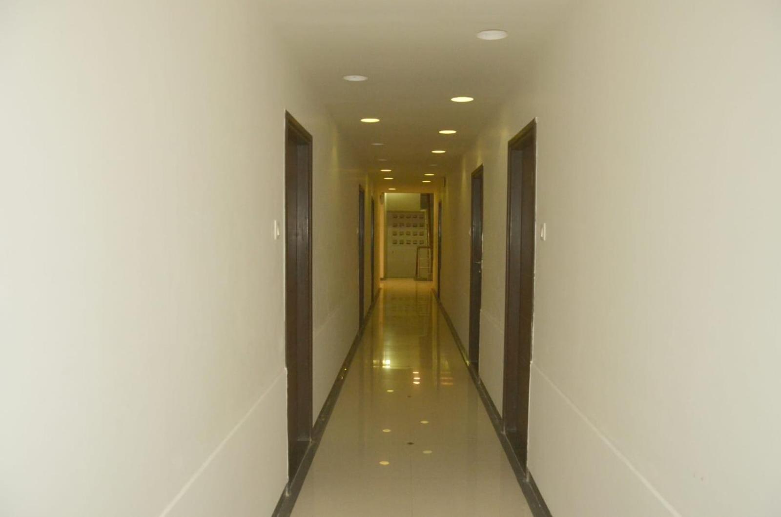 Hotel Sahyog Padra  Екстериор снимка